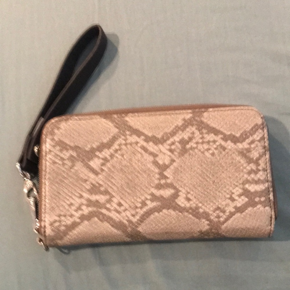 Thirty One Benjamin Wallet